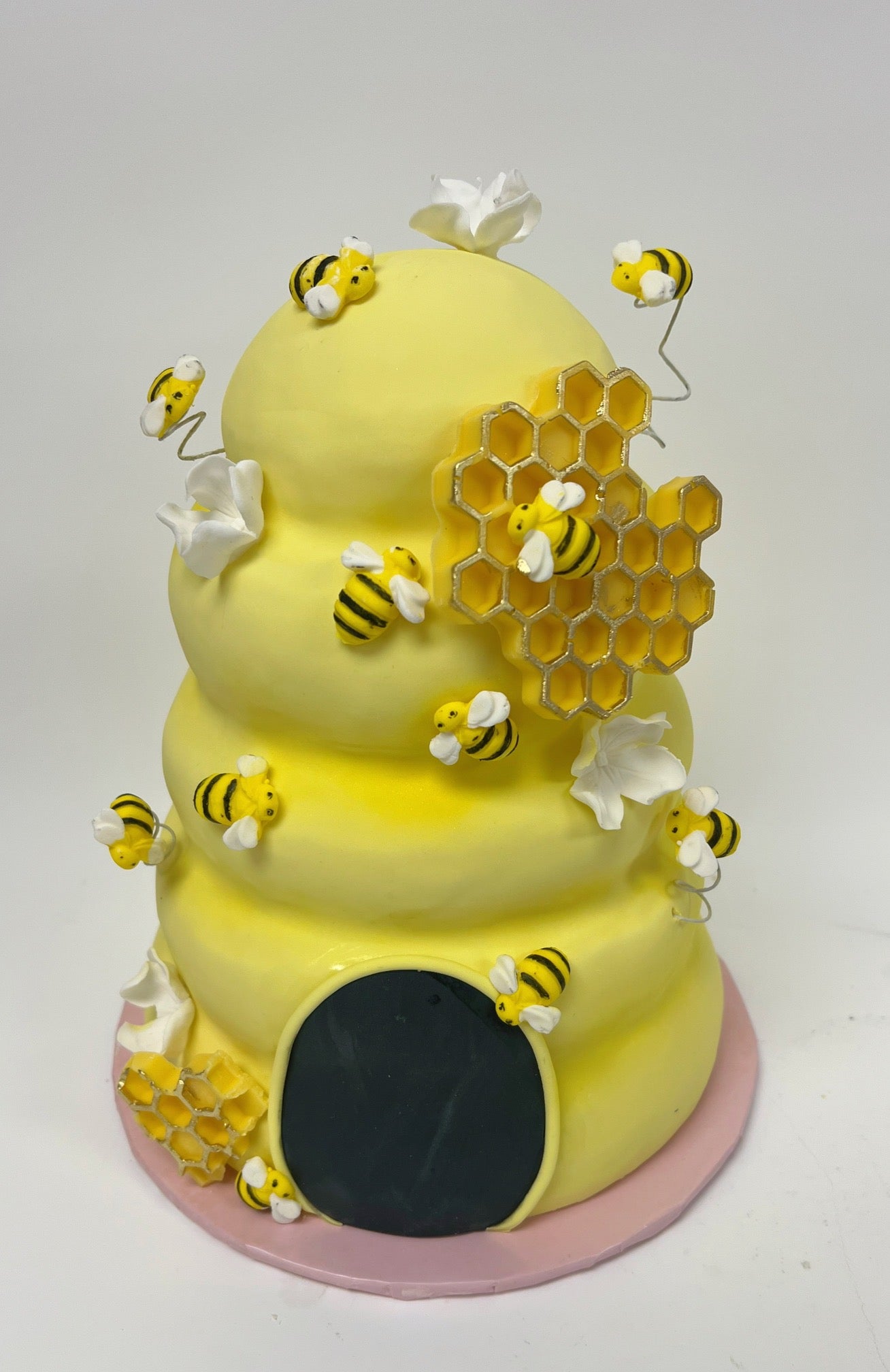 A Honeycomb Cake